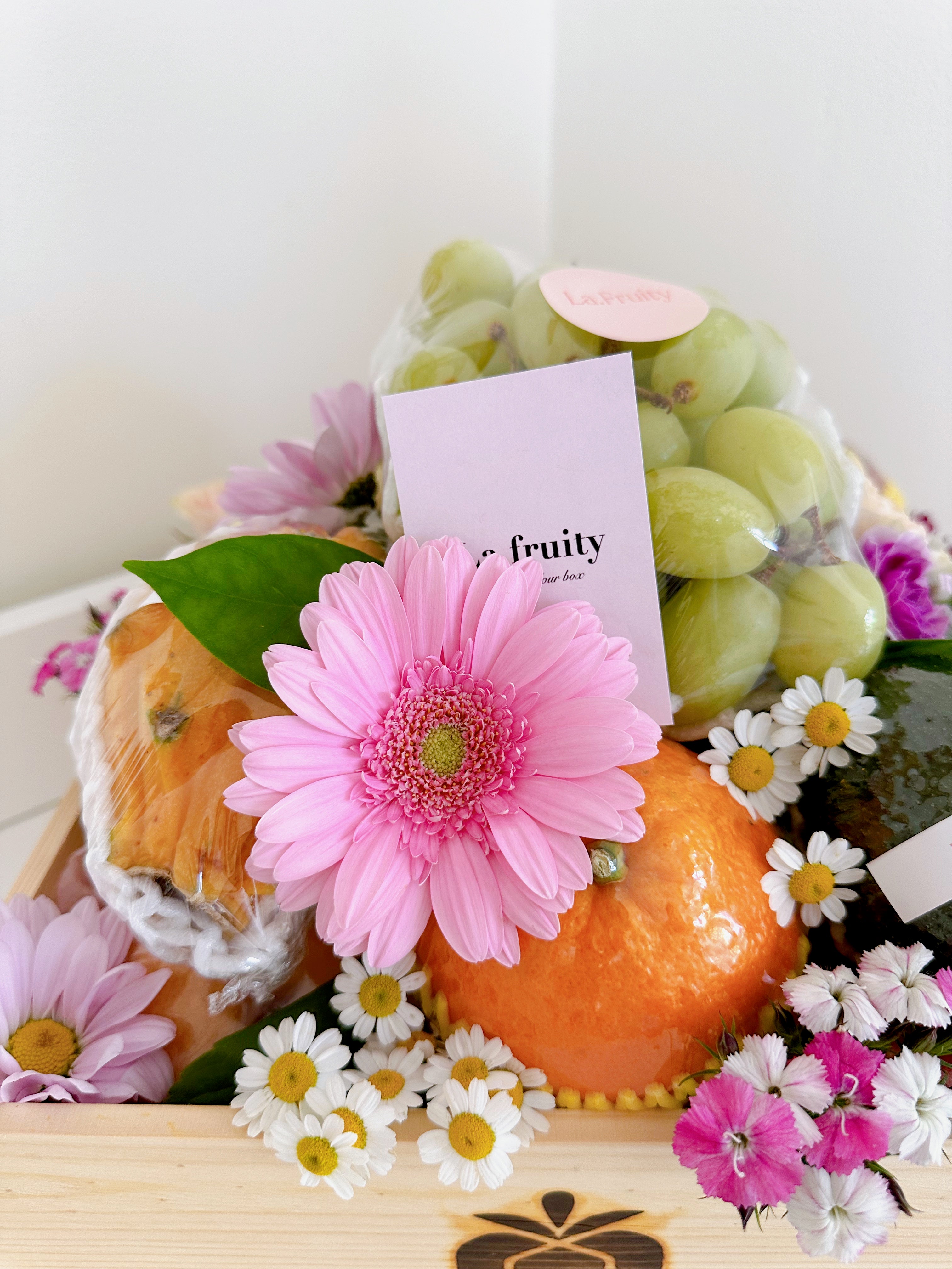 Medium Fruit Box - La.fruity